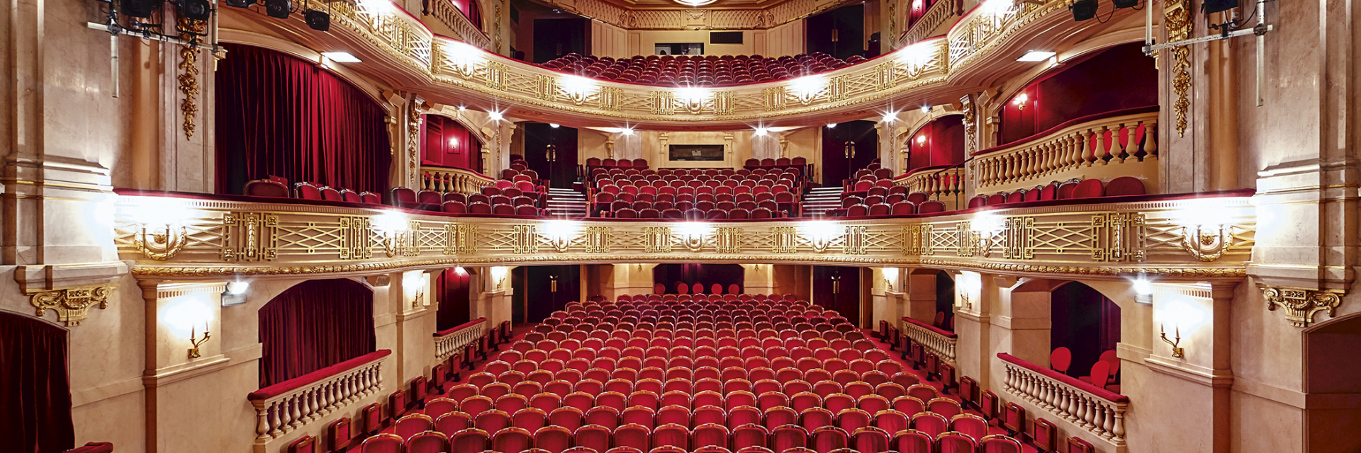 Salle du théâtre Édouard VII